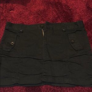 Miley Cyrus & Max Azria skirt